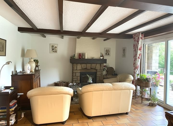 6 bed stone house for sale near Viam