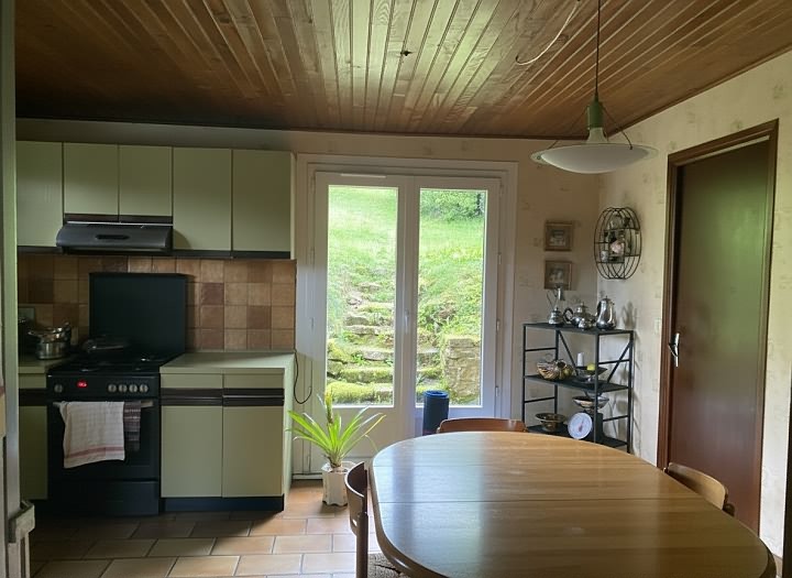 6 bed stone house for sale near Viam