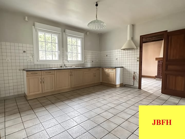 4 bed house for sale near Pliboux