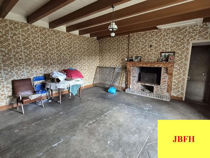 3 bed stone house for sale near Viennay
