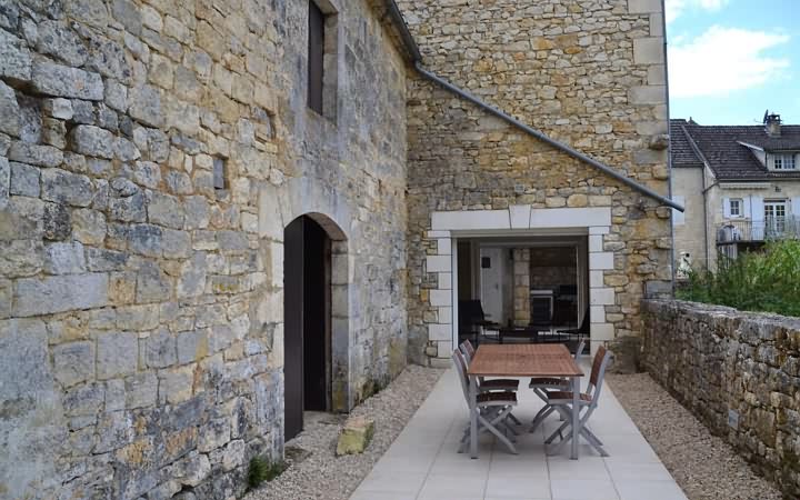 4 bed stone house for sale near Aubas