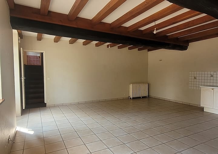 4 bed stone house for sale near Bion