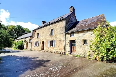 4 bed stone house for sale near BRITTANY CENTRE and BRITTANY CENTRE WEST