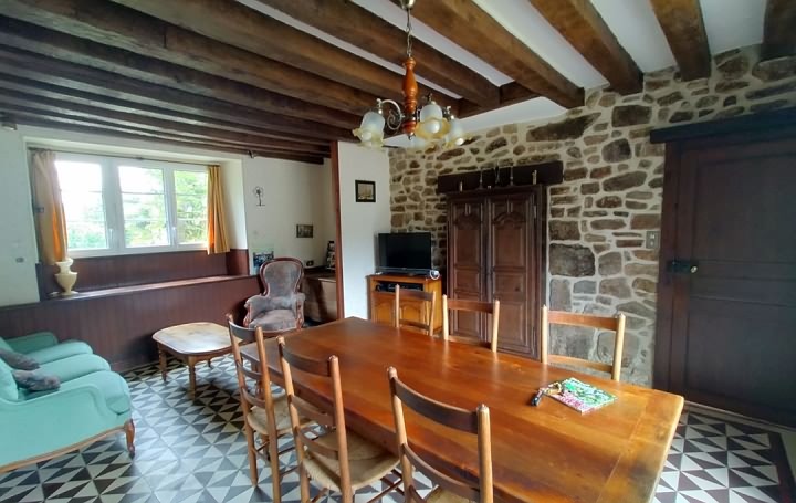 2 bed stone house for sale near Averton