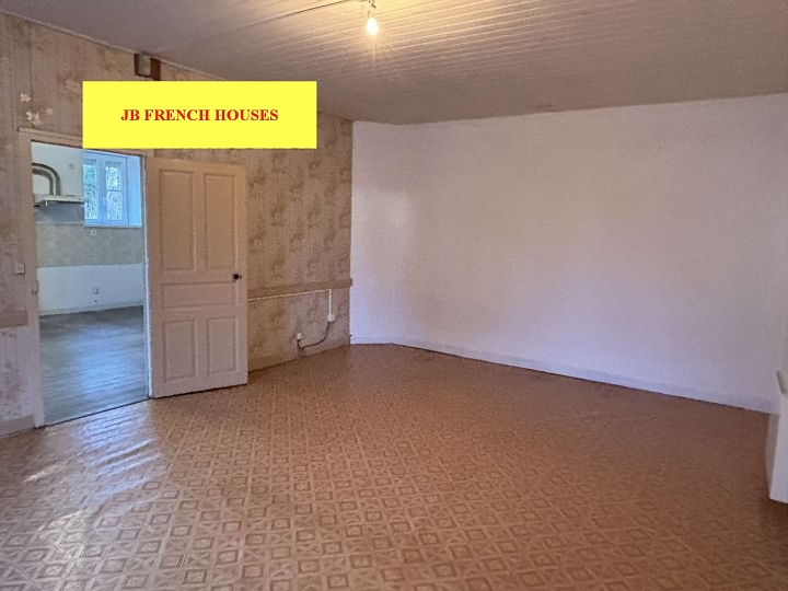 3 bed stone house for sale near Lesbois