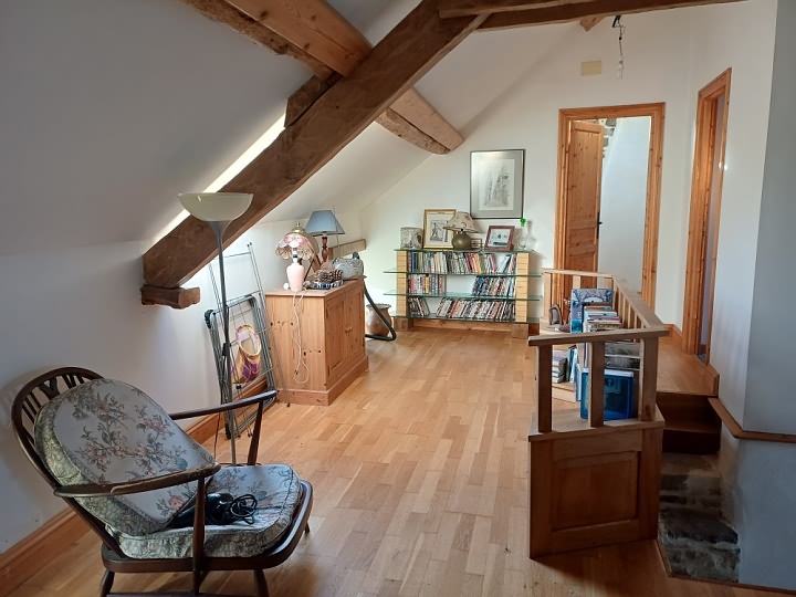 4 bed stone house for sale near Néhou