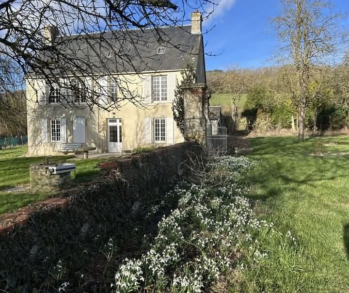3 bed stone house for sale near Tréprel