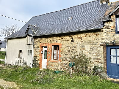 Maison en pierre à rénover près de Mohon