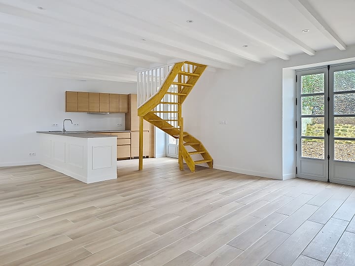 4 bed stone house for sale near Peer