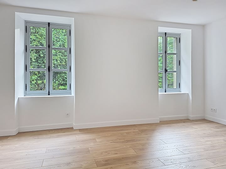 4 bed stone house for sale near Peer
