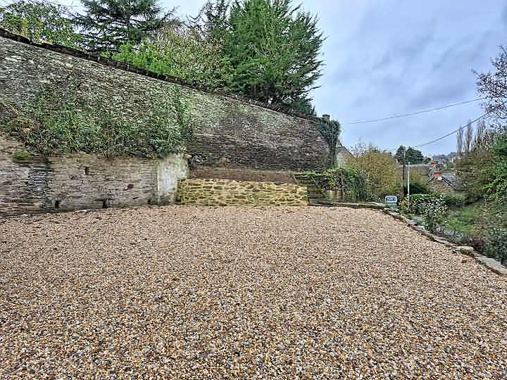 4 bed stone house for sale near Peer
