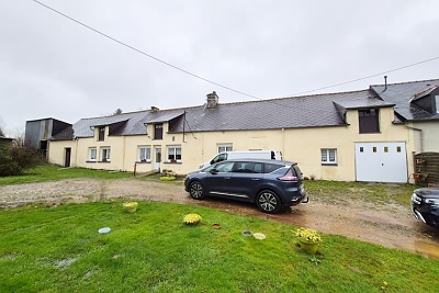 Maison en pierre de 3 chambres à vendre près de Peer