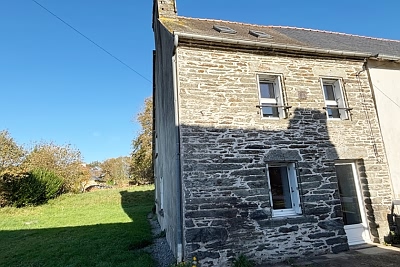 3 bed stone house for sale near Taupont