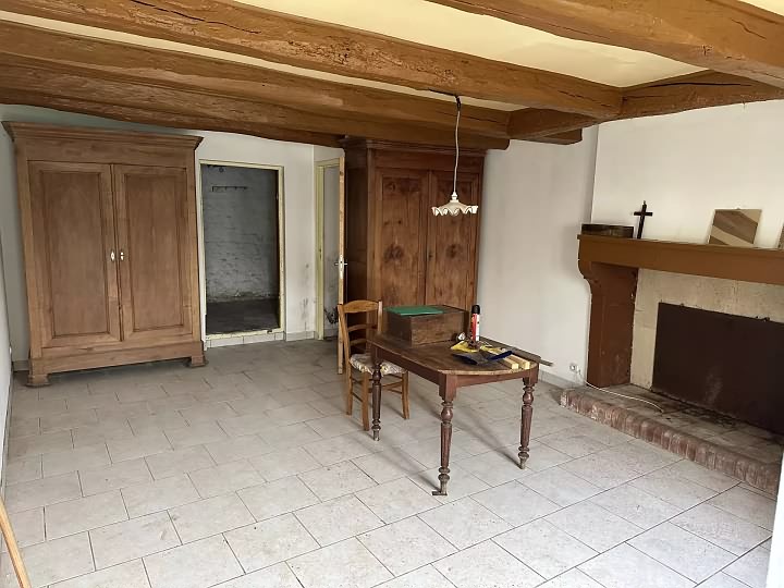 Stone barn to renovate near Chez Vécant