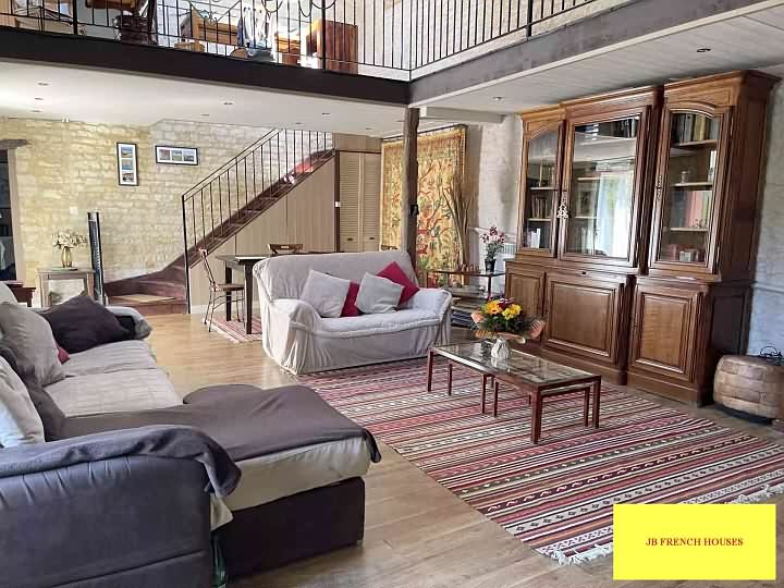 2 bed stone house for sale near Aizet