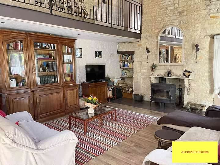 2 bed stone house for sale near Aizet