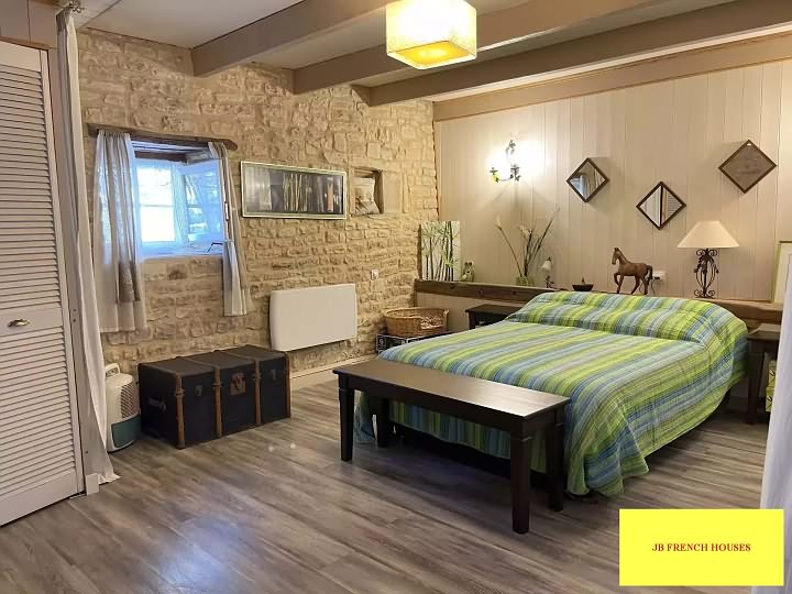 2 bed stone house for sale near Aizet