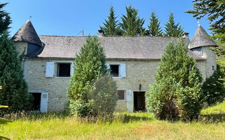 2 bed stone house for sale near Aubas