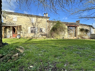 2 bed stone house for sale near Pliboux