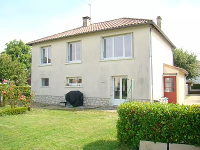 4 bed stone house for sale near Chez Vécant