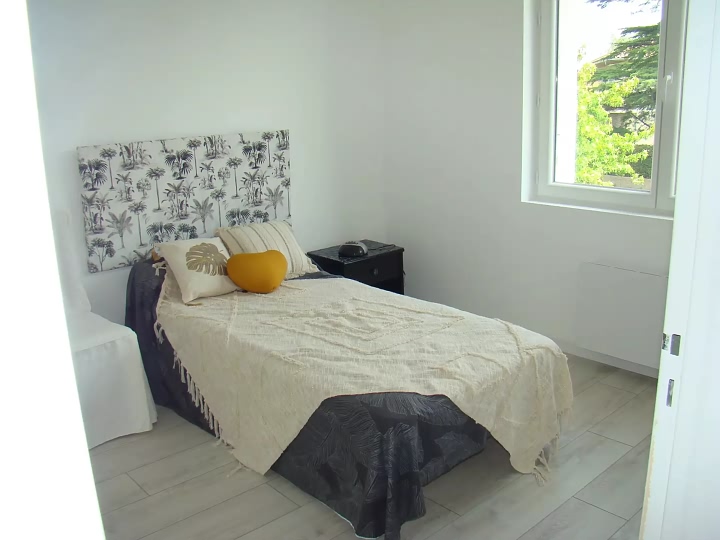 4 bed stone house for sale near Chez Vécant