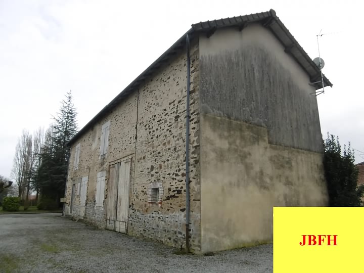 5 bed stone house for sale near Vienne And Haute Vienne