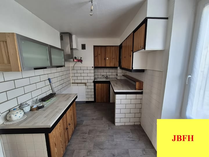 3 bed stone house for sale near Viennay
