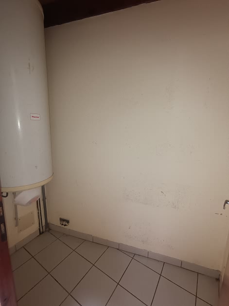 Maison en pierre de 3 chambres à vendre près de Bothoa