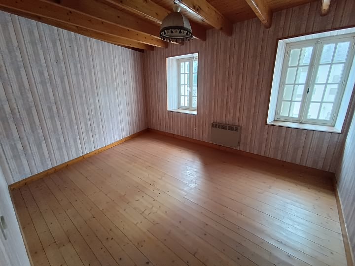 Maison en pierre de 3 chambres à vendre près de Bothoa
