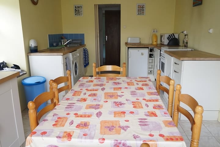 2 bed stone house for sale near Keraden