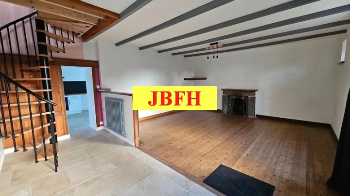2 bed stone house for sale near Lantic