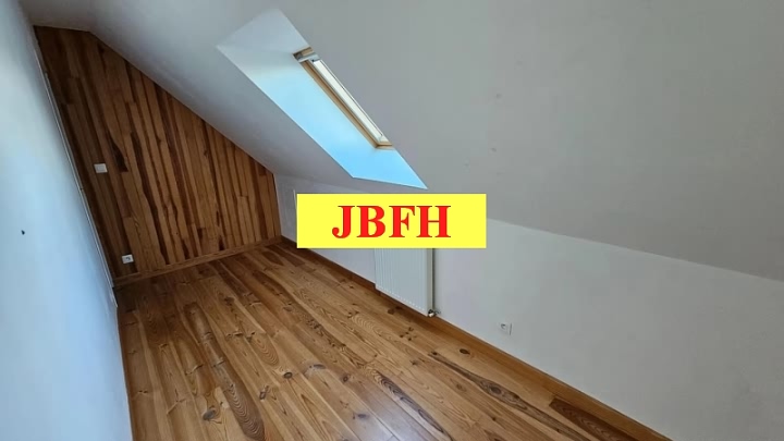 2 bed stone house for sale near Lantic