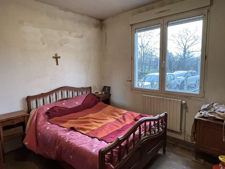 4 bed stone house for sale near Lesbois