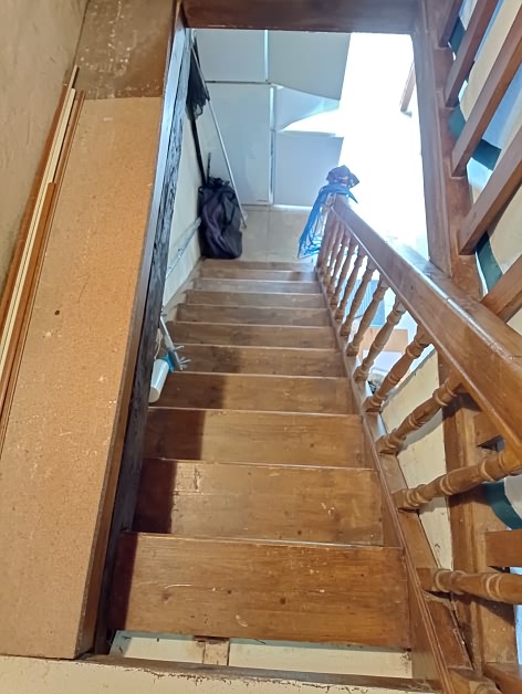 2 bed stone house for sale near Perret