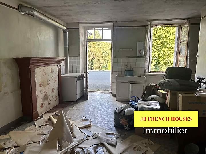 2 bed stone house for sale near Noth