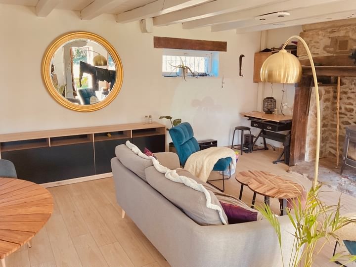 4 bed stone house for sale near Viam