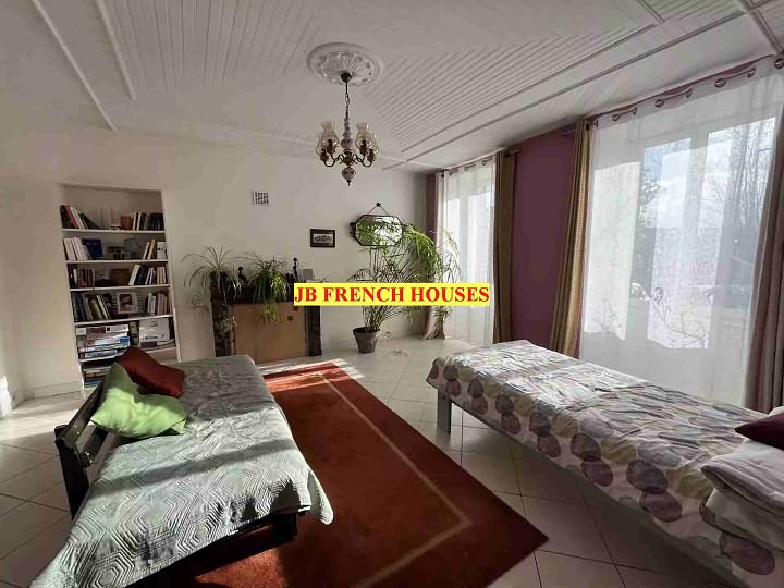 4 bed stone house for sale near Caribet