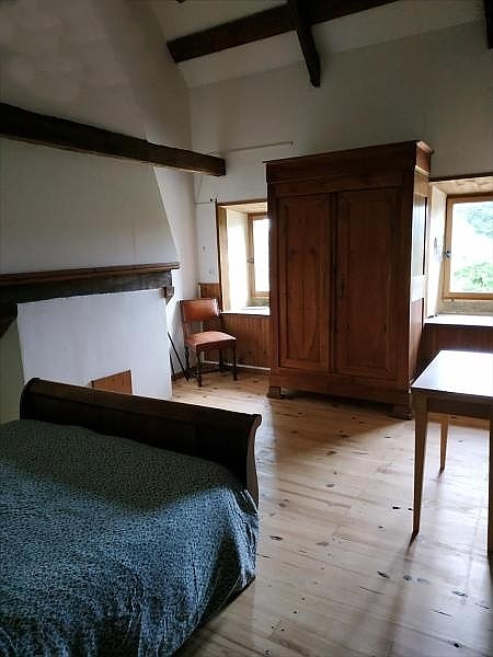 4 bed stone house for sale near Keraden