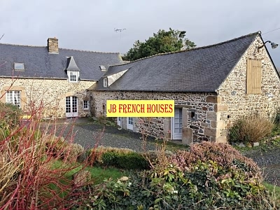 3 bed stone house for sale near Lantic