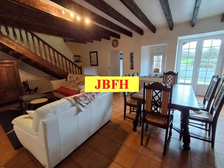 3 bed stone house for sale near Lantic