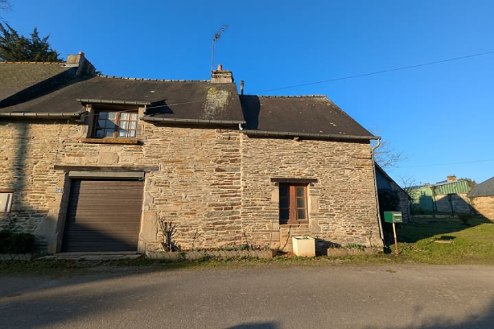 1 bed stone house for sale near Taupont