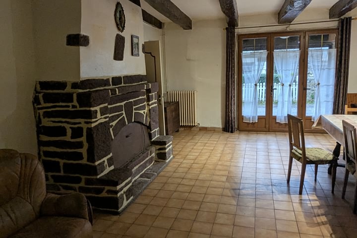 1 bed stone house for sale near Taupont