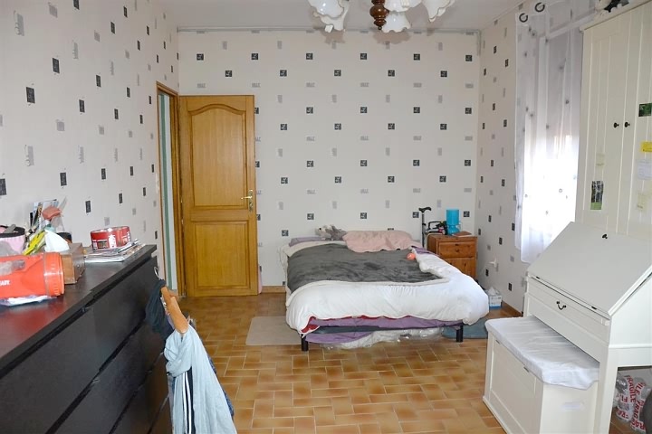 5 bed house for sale near Cisai Saint Aubin