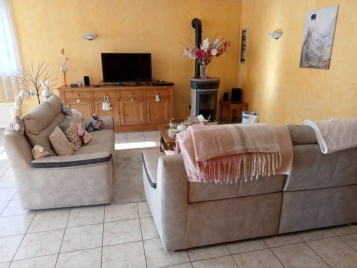 4 bed stone house for sale near Tréprel