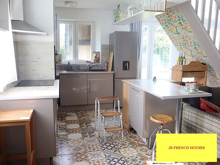 3 bed stone house for sale near Vengeons