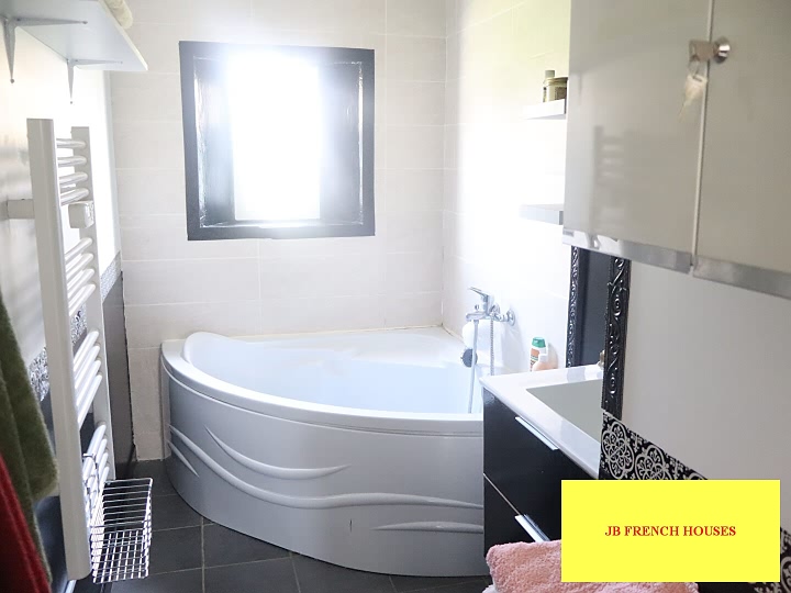 3 bed stone house for sale near Vengeons