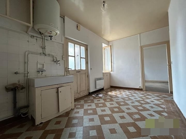 4 bed stone house for sale near Farebout