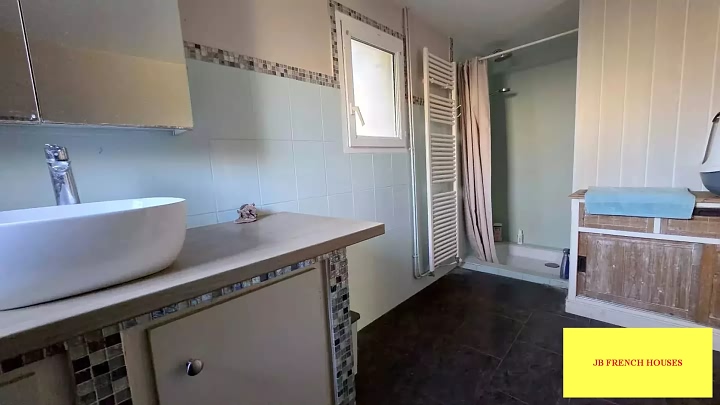 4 bed stone house for sale near Aizet