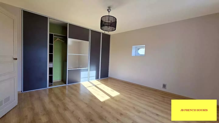 4 bed stone house for sale near Aizet