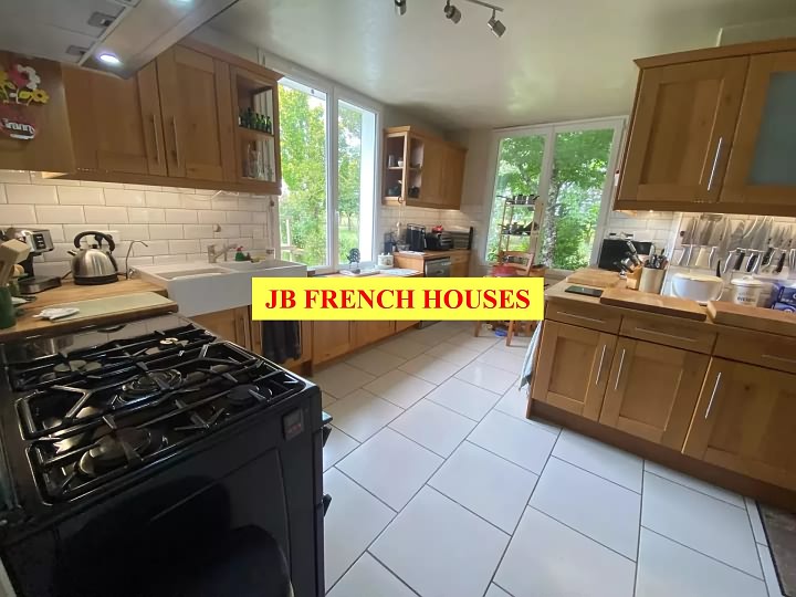 3 bed stone house for sale near Haimps